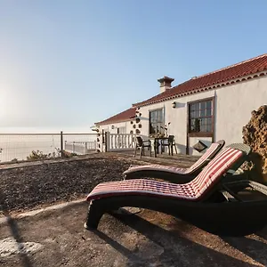 https://la-solanita.in-canary-islands.com